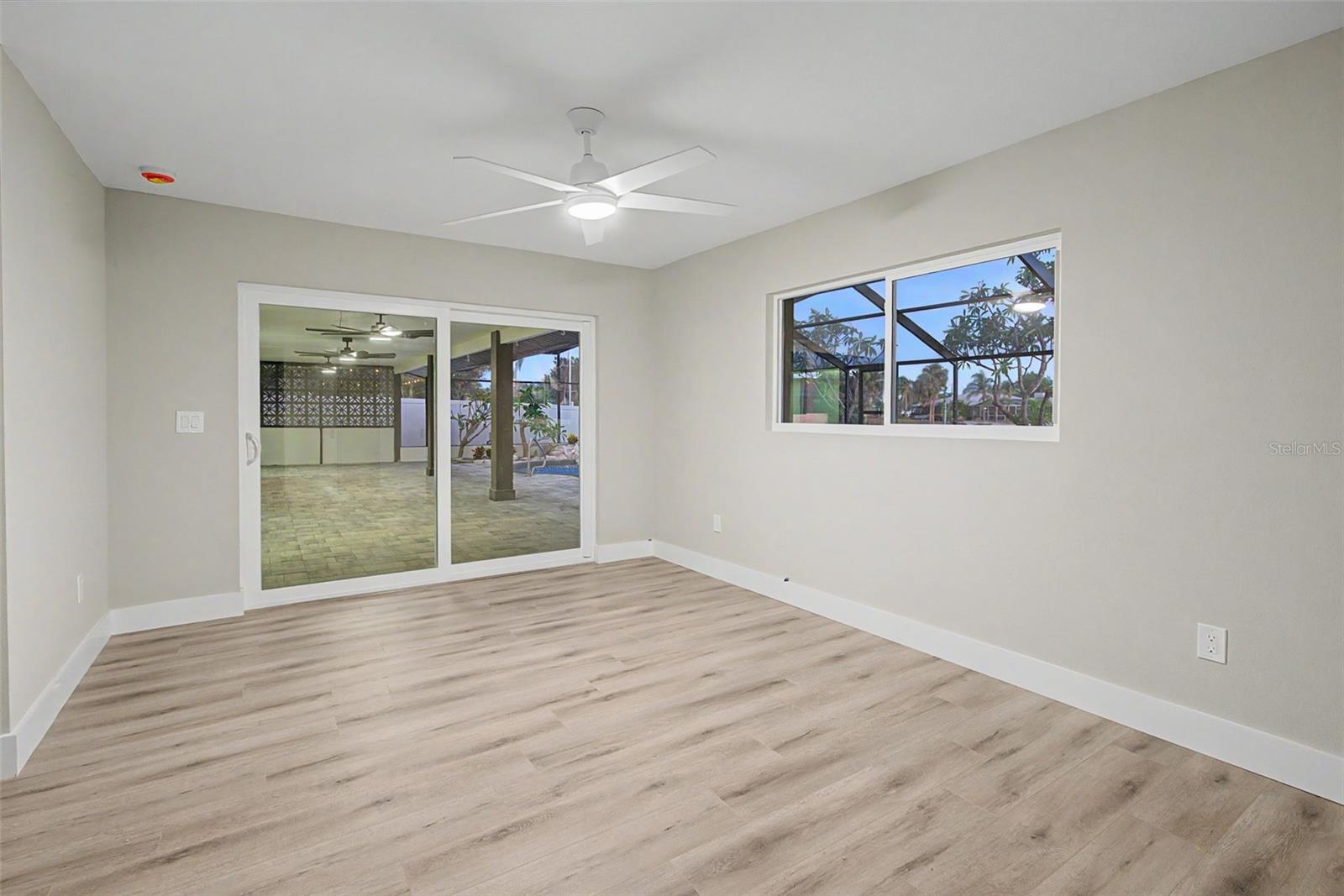 APOLLO BEACH UNIT TWO - Residential