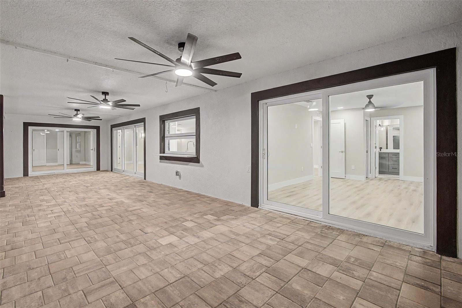 APOLLO BEACH UNIT TWO - Residential