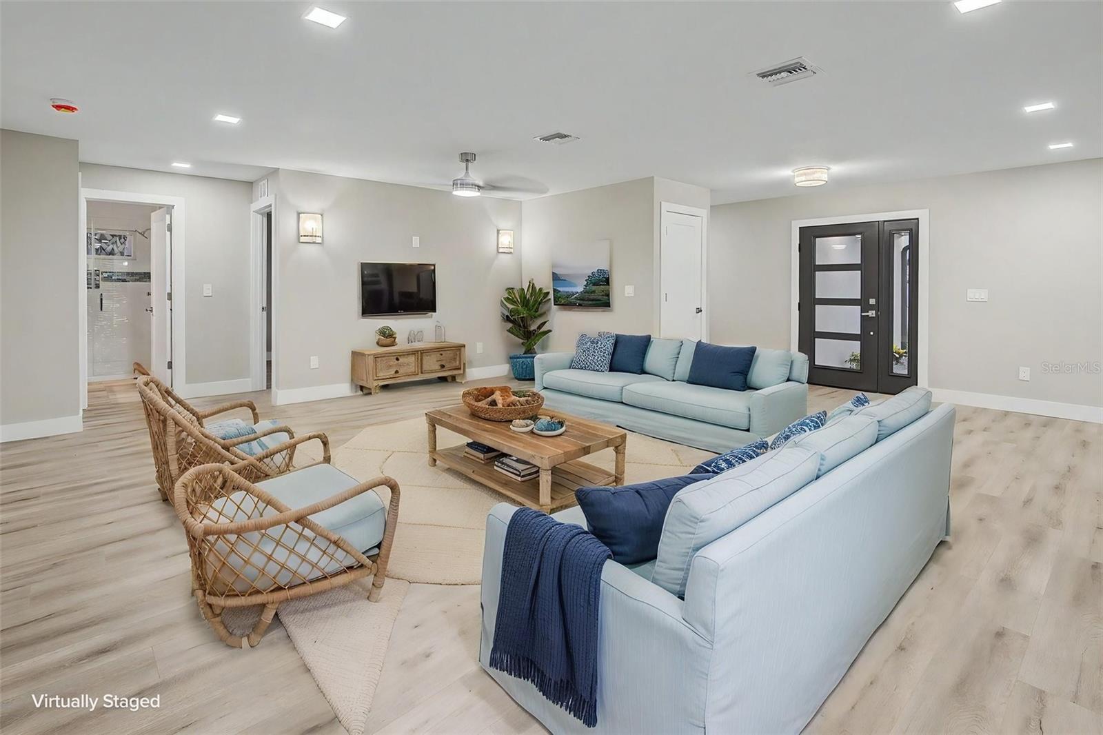 APOLLO BEACH UNIT TWO - Residential
