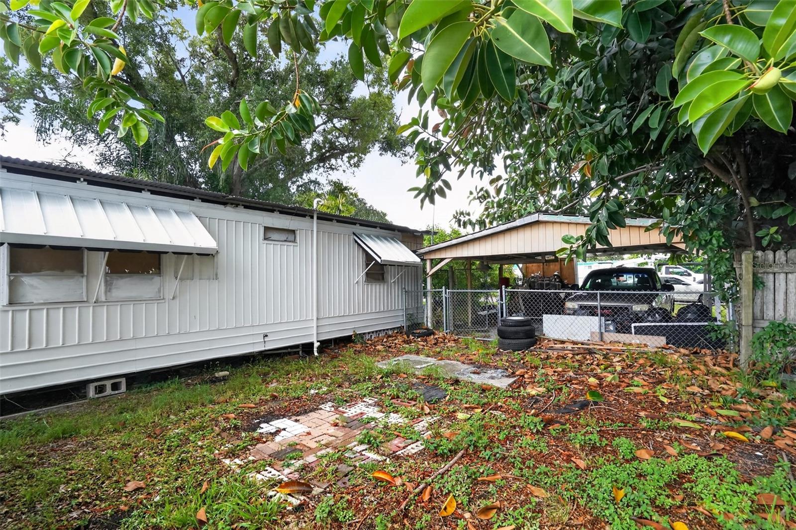 FAIRMONT MOBILE ESTATES - Residential