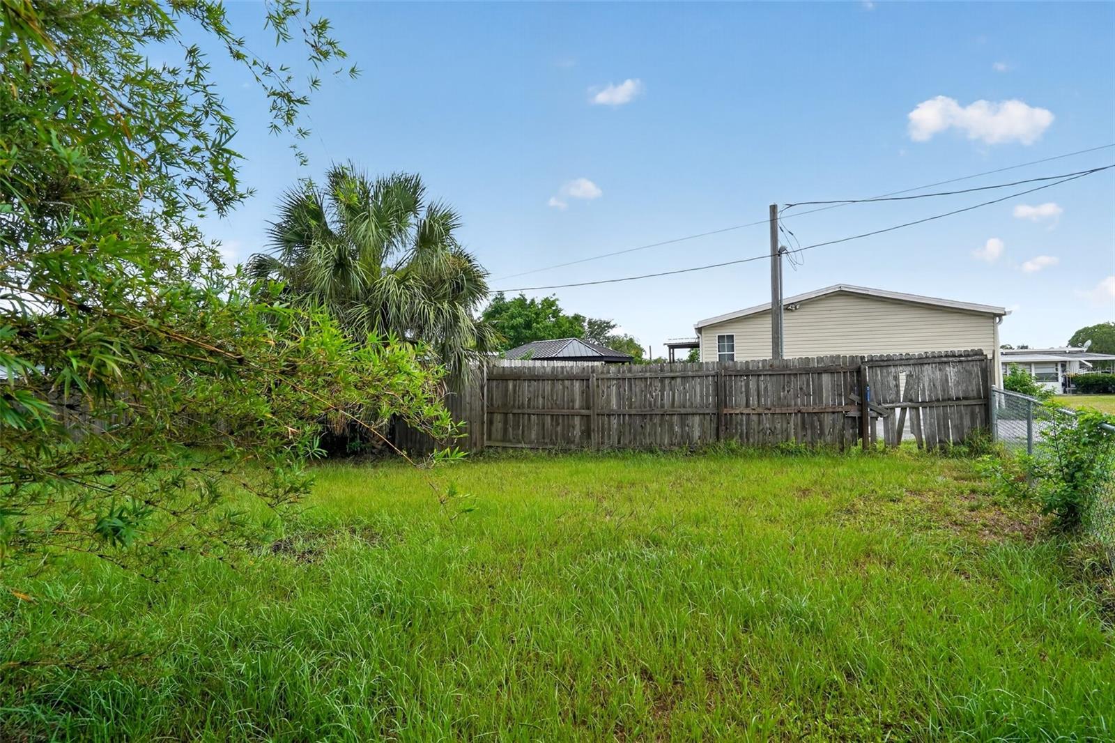 FAIRMONT MOBILE ESTATES - Residential
