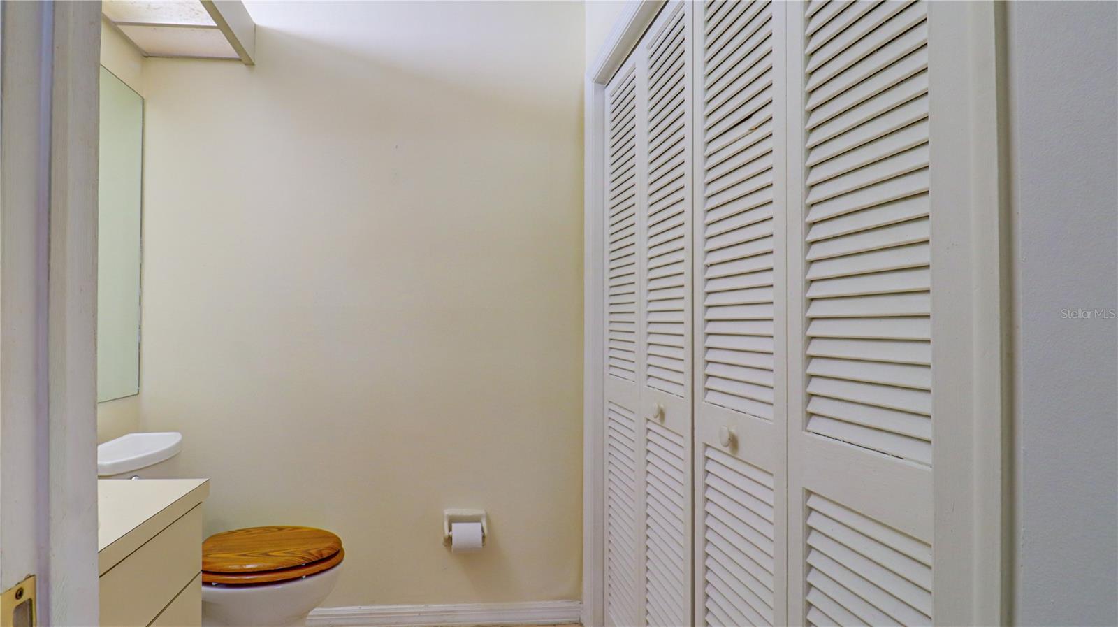 QUAIL RUN PH II A CONDO - Residential Lease