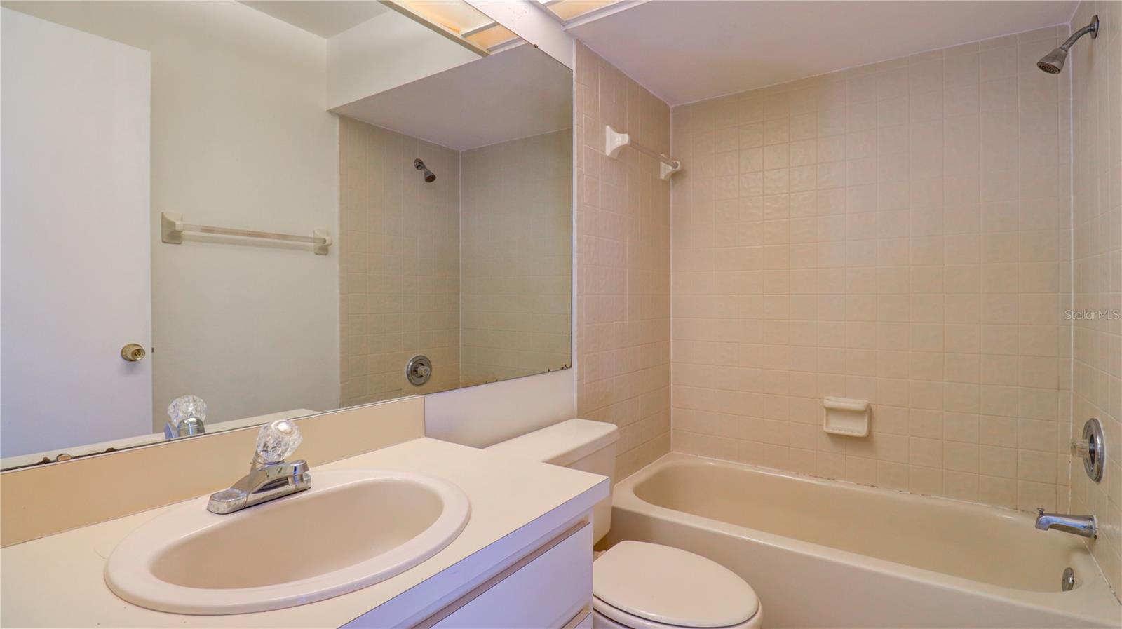 QUAIL RUN PH II A CONDO - Residential Lease