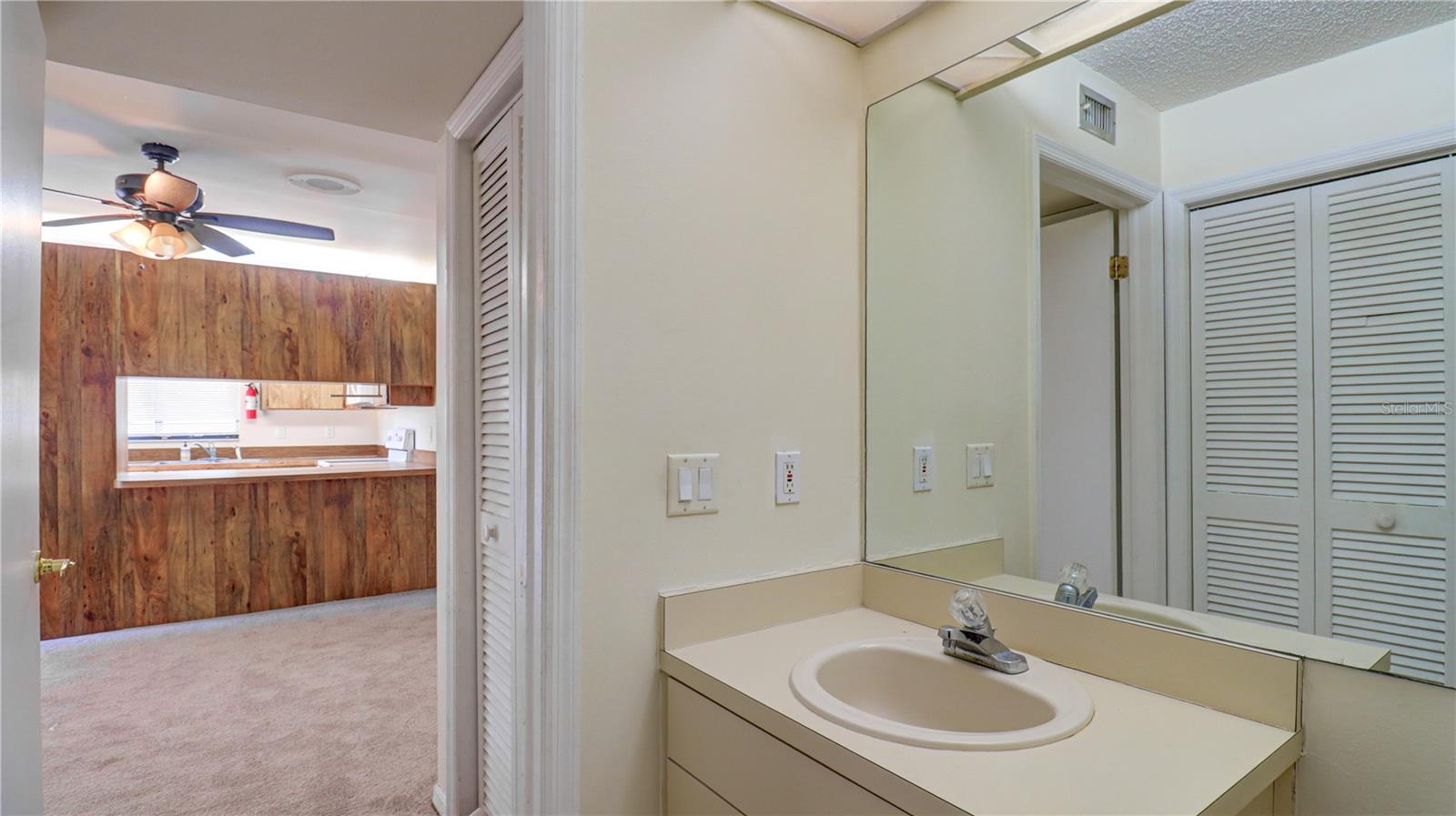 QUAIL RUN PH II A CONDO - Residential Lease