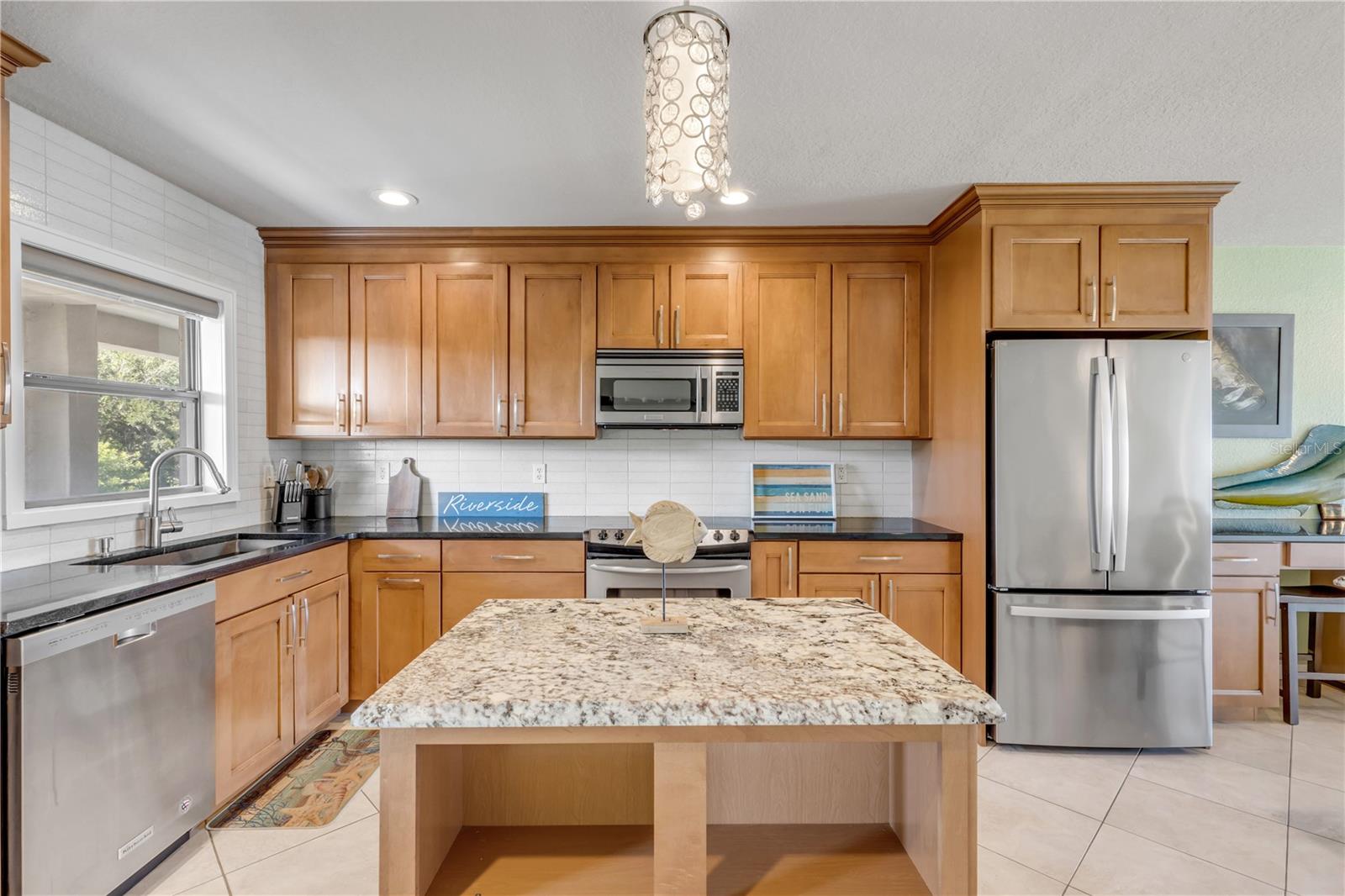 OCEAN INLET YACHT CLUB - Residential