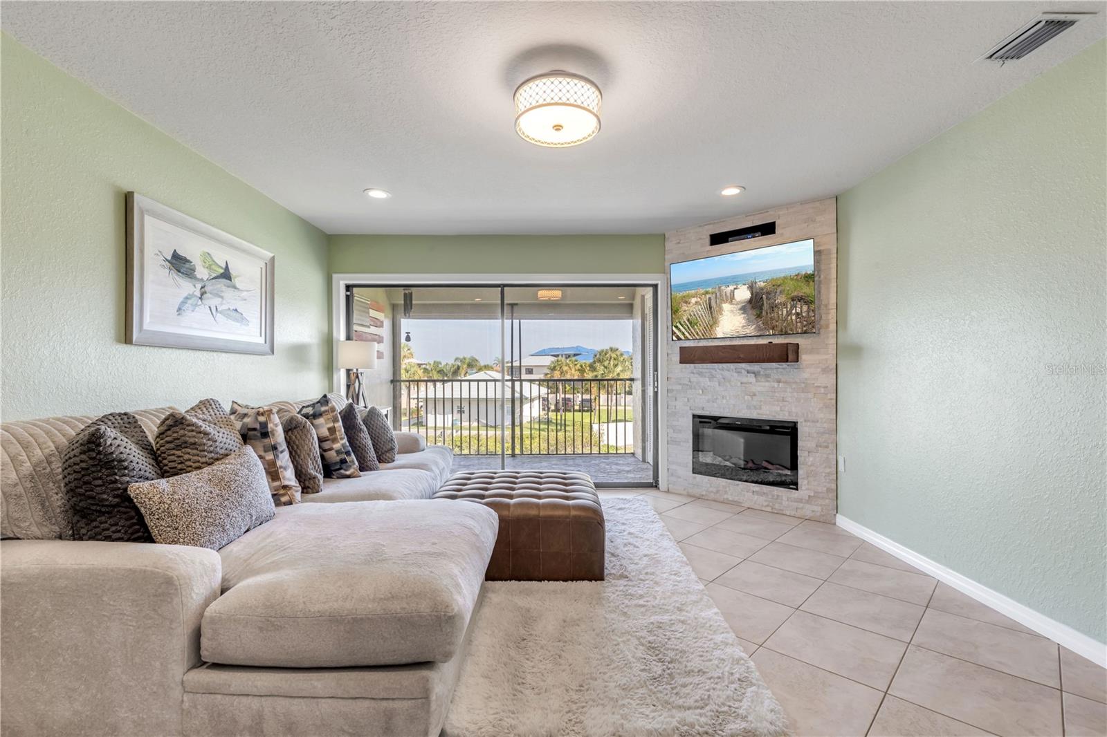 OCEAN INLET YACHT CLUB - Residential