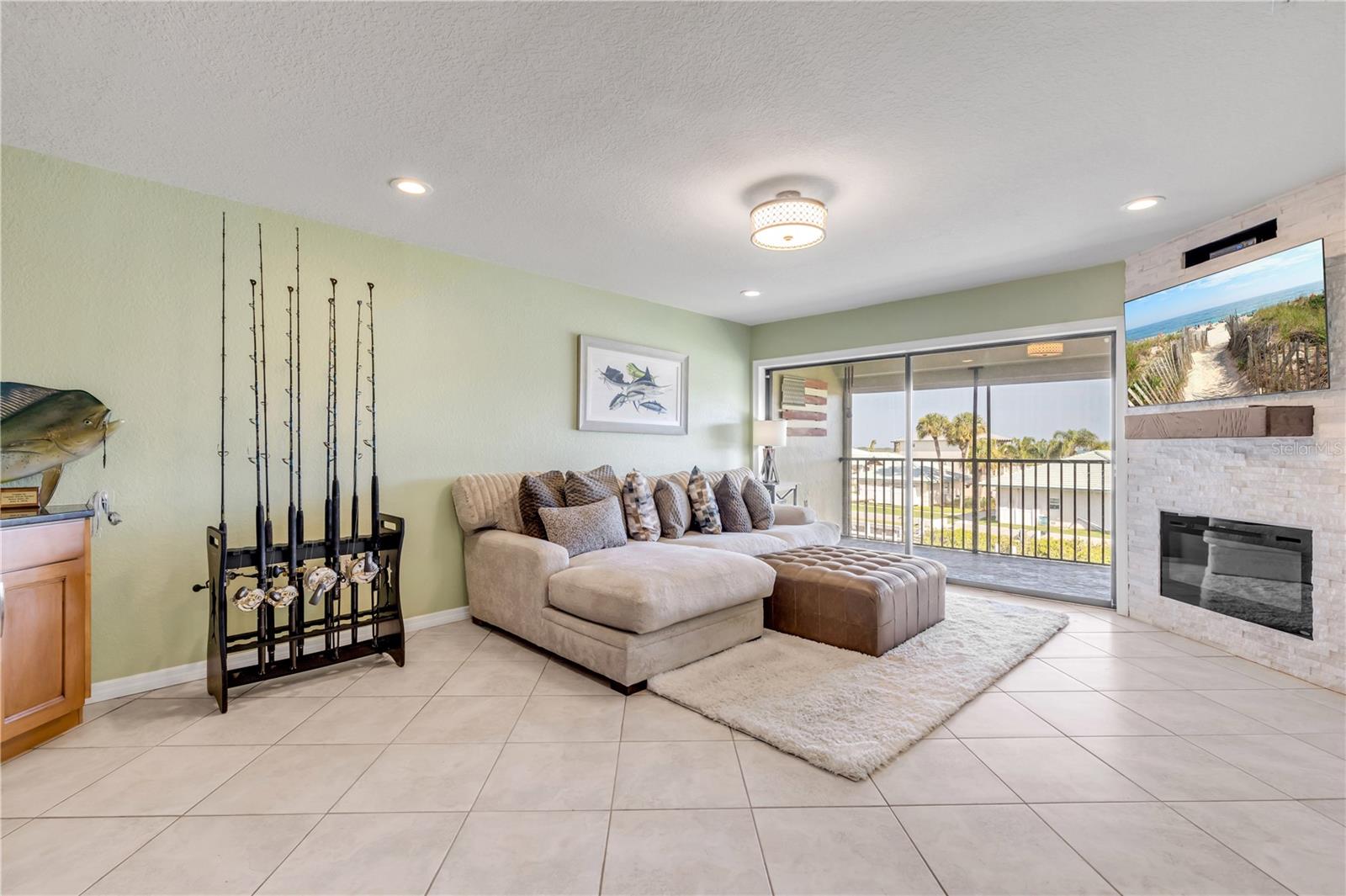 OCEAN INLET YACHT CLUB - Residential