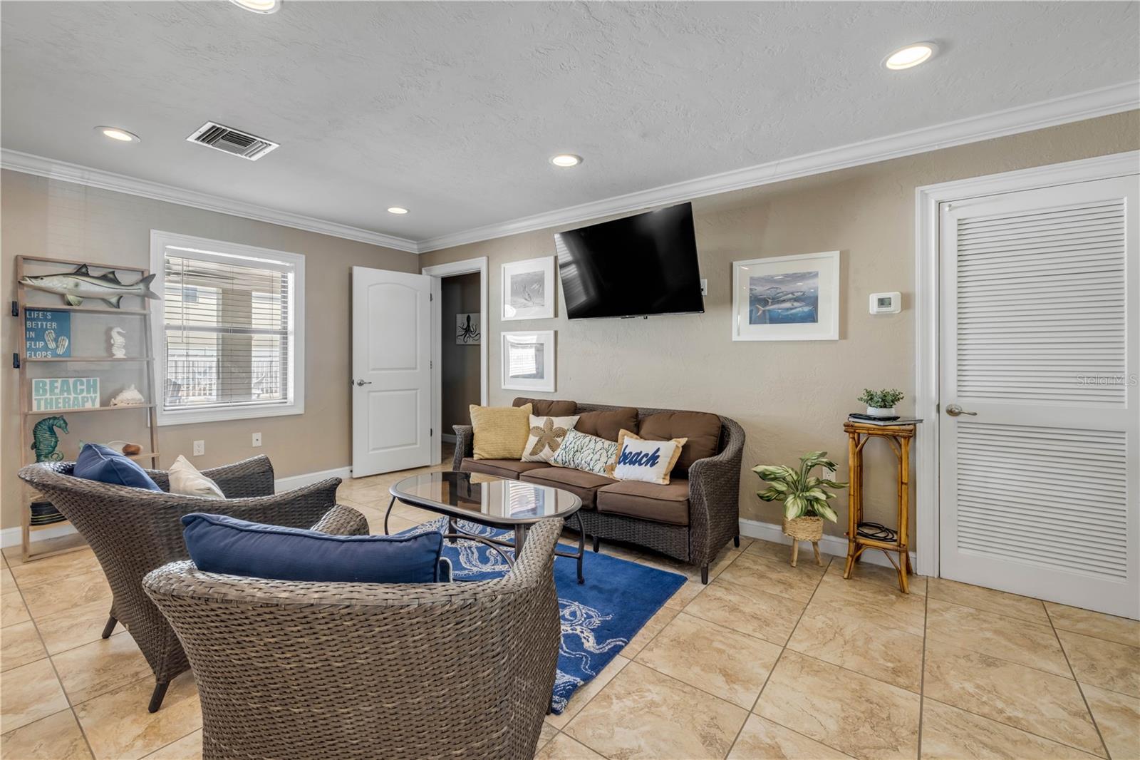 OCEAN INLET YACHT CLUB - Residential