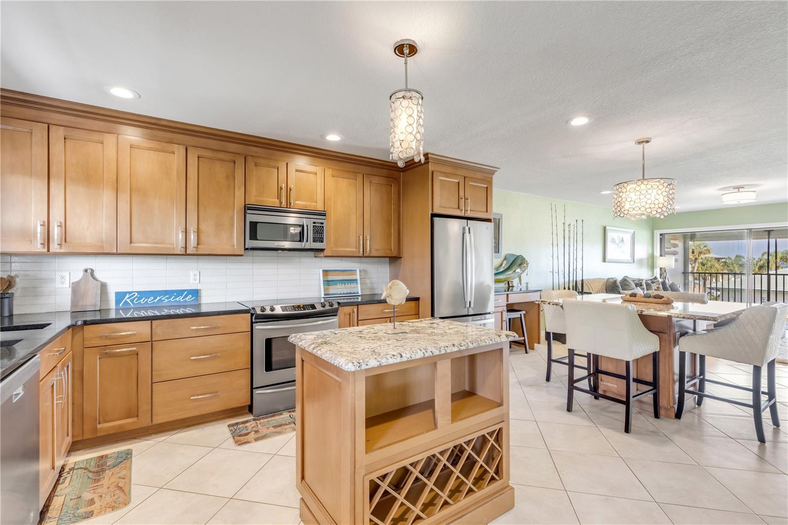 OCEAN INLET YACHT CLUB - Residential