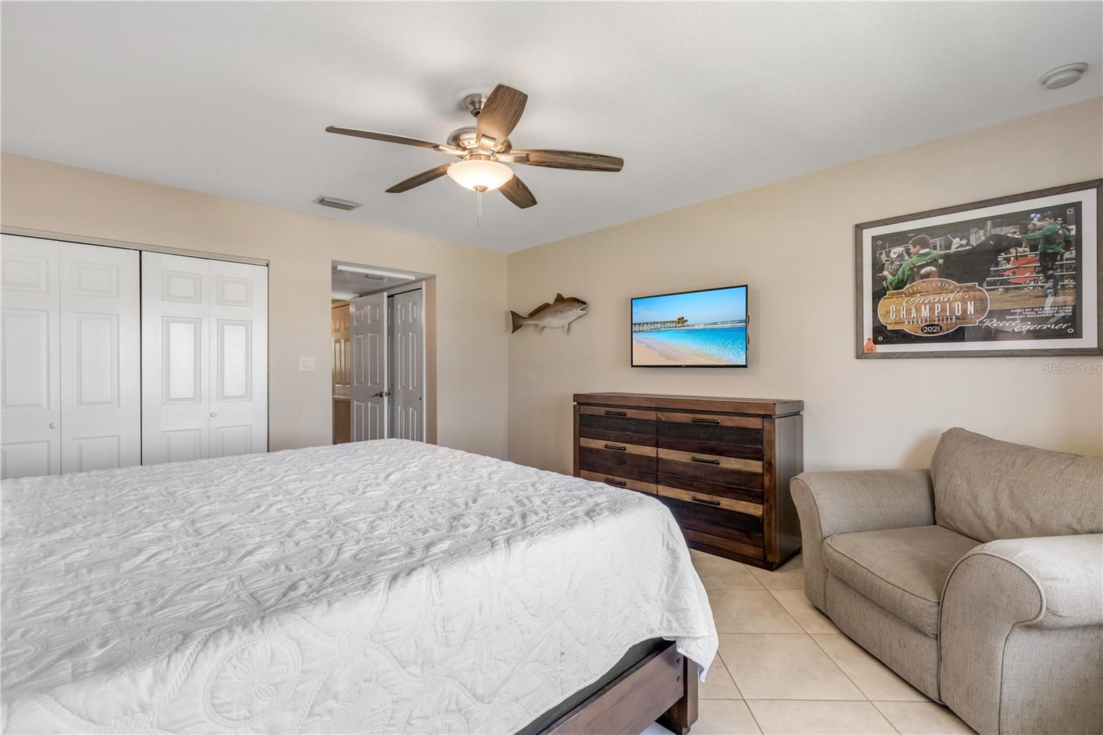 OCEAN INLET YACHT CLUB - Residential