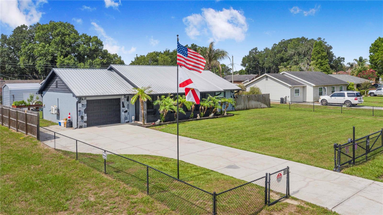 HIGHLAND GROVE EAST - Residential