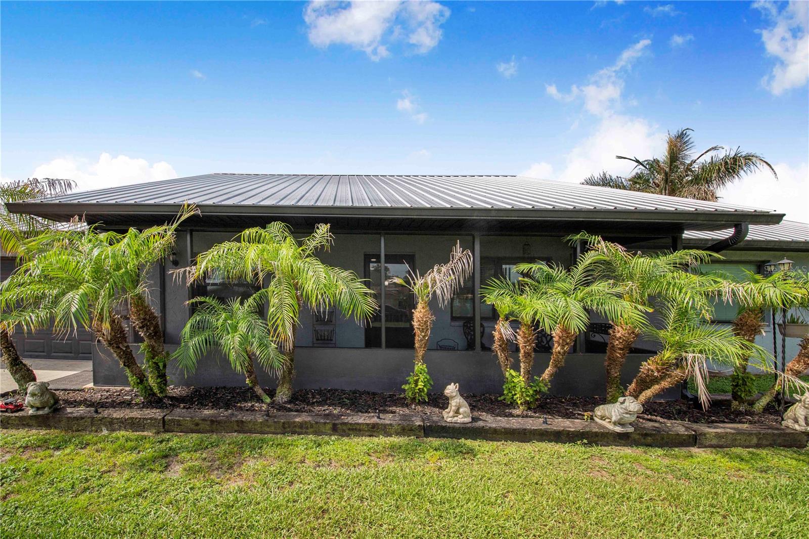 HIGHLAND GROVE EAST - Residential