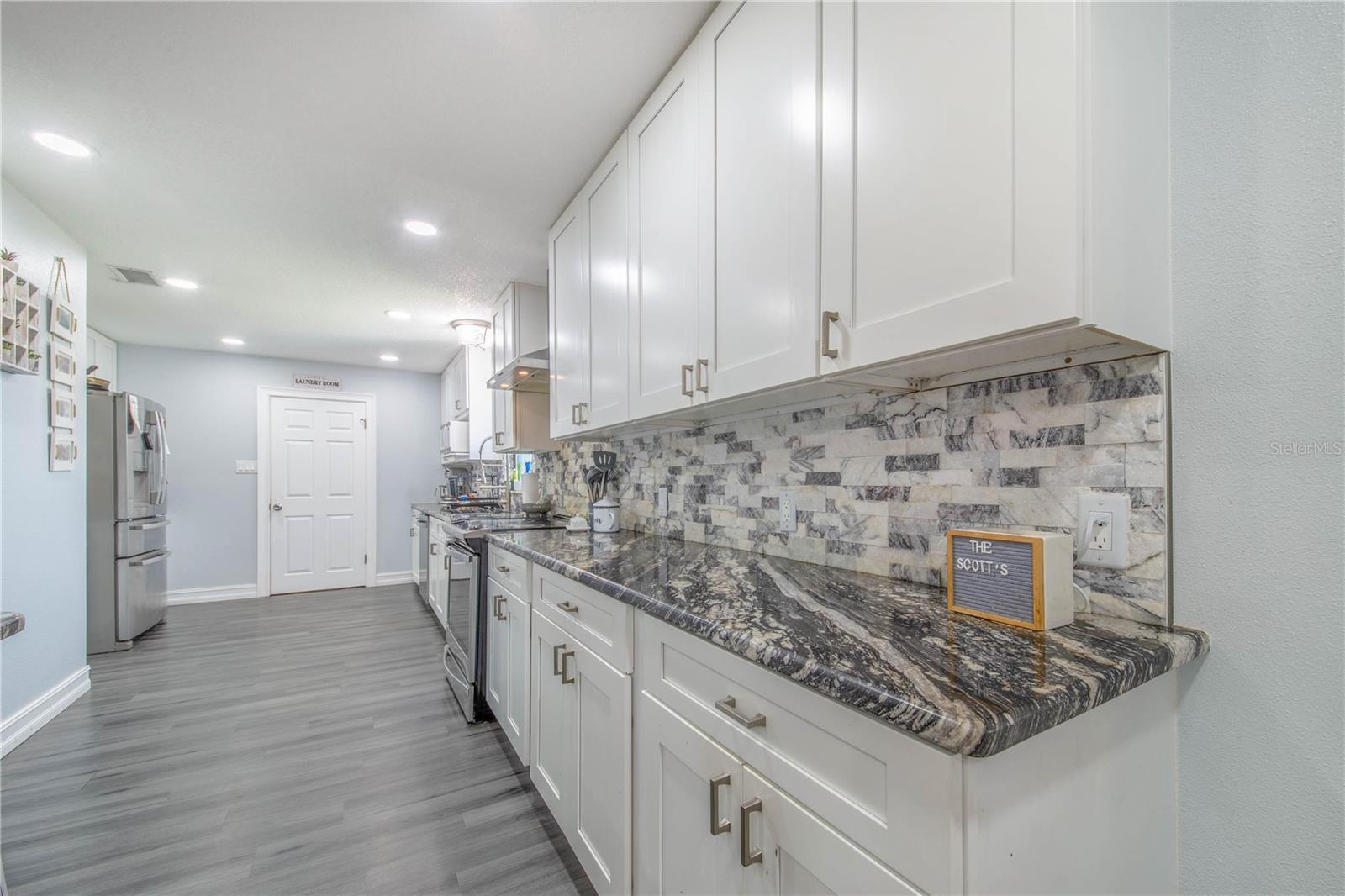 HIGHLAND GROVE EAST - Residential