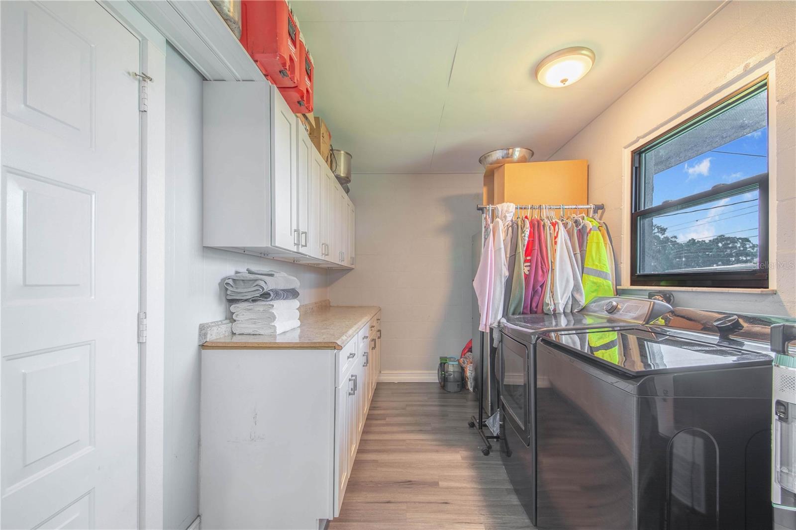 HIGHLAND GROVE EAST - Residential