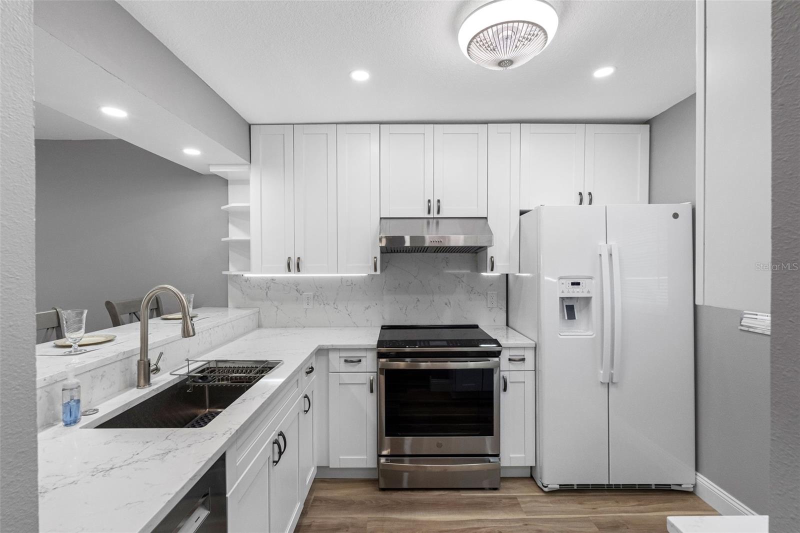 HAWLEYS SUB OF GOVT L - Residential Lease