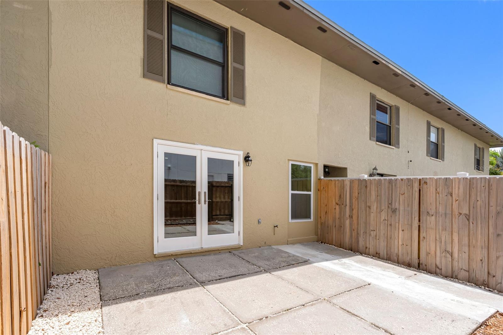HAWLEYS SUB OF GOVT L - Residential Lease