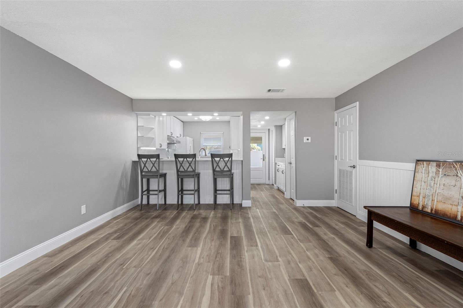 HAWLEYS SUB OF GOVT L - Residential Lease