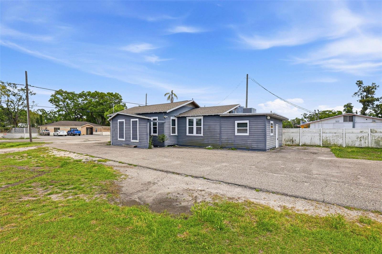 LAKE VIEW PARK SUB - Commercial Sale