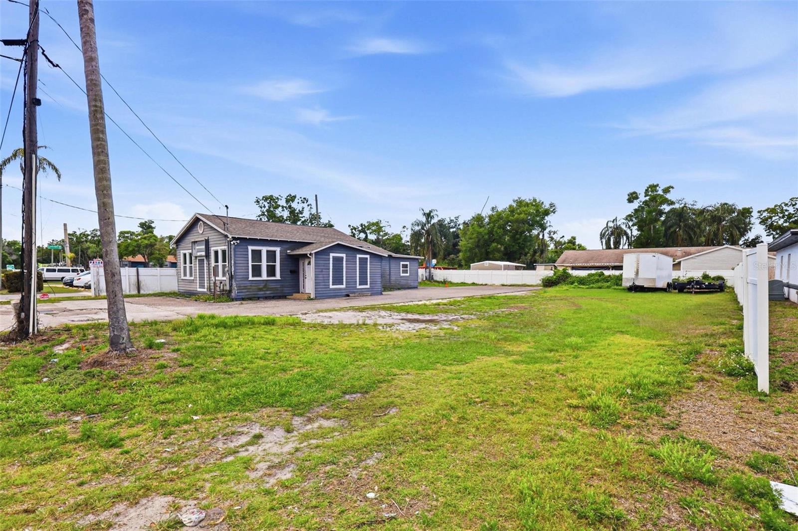 LAKE VIEW PARK SUB - Commercial Sale