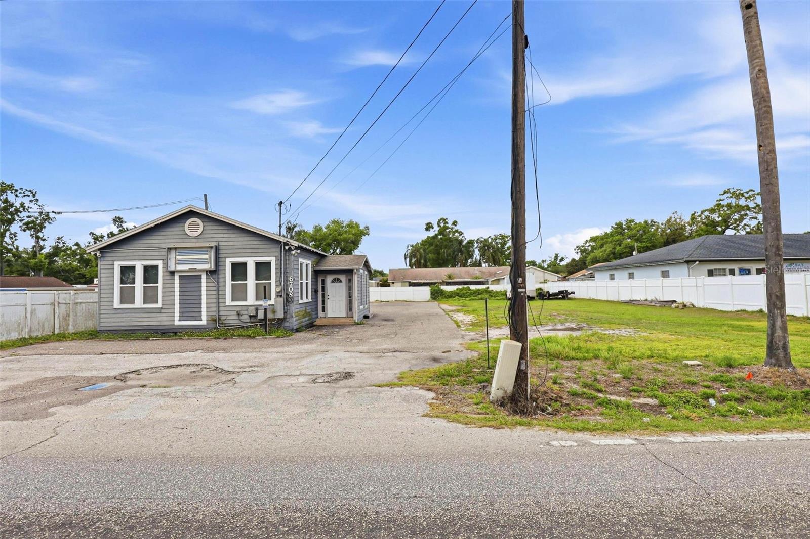 LAKE VIEW PARK SUB - Commercial Sale