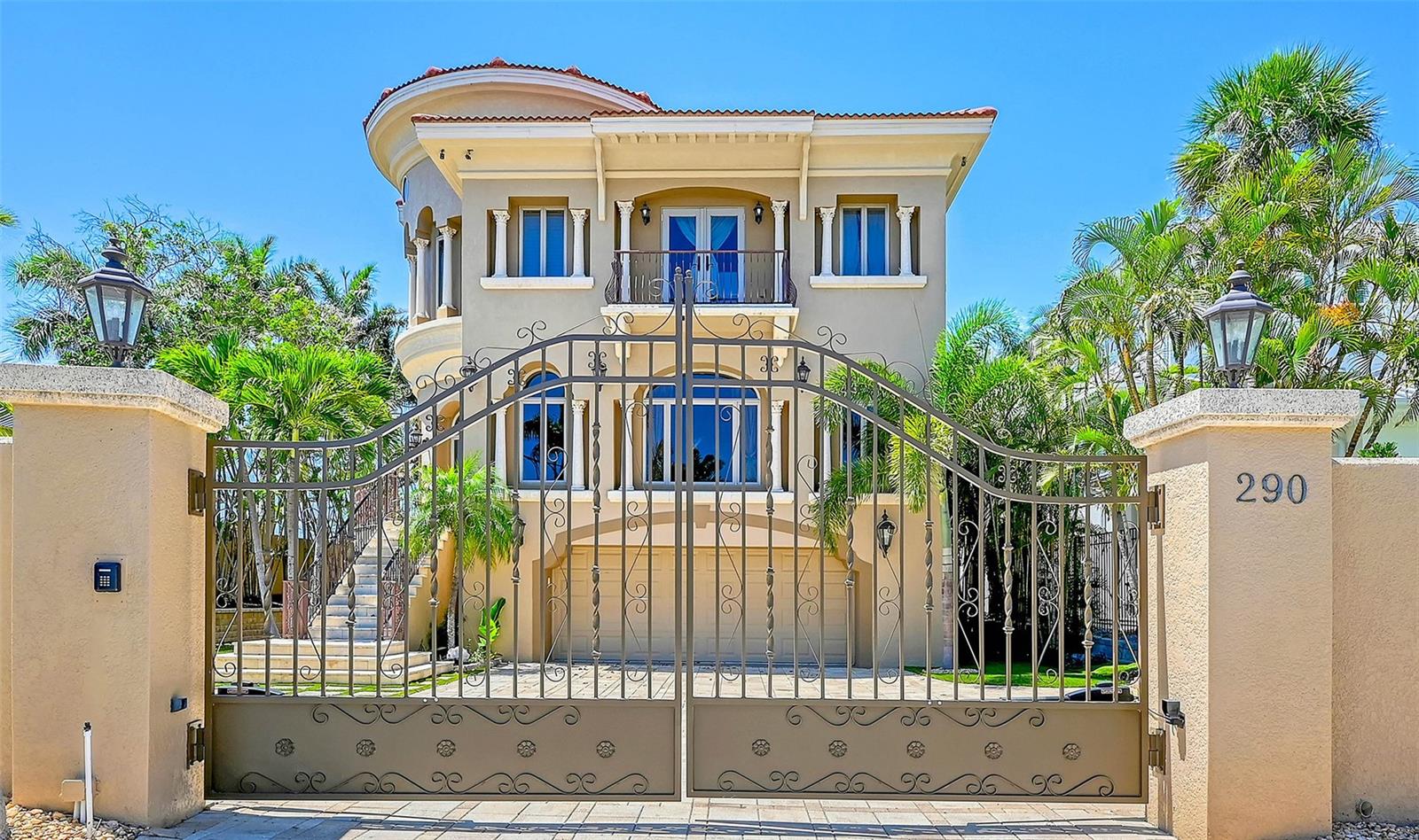 SAINT ARMANDS DIV JOHN RINGLING ESTATES - Residential