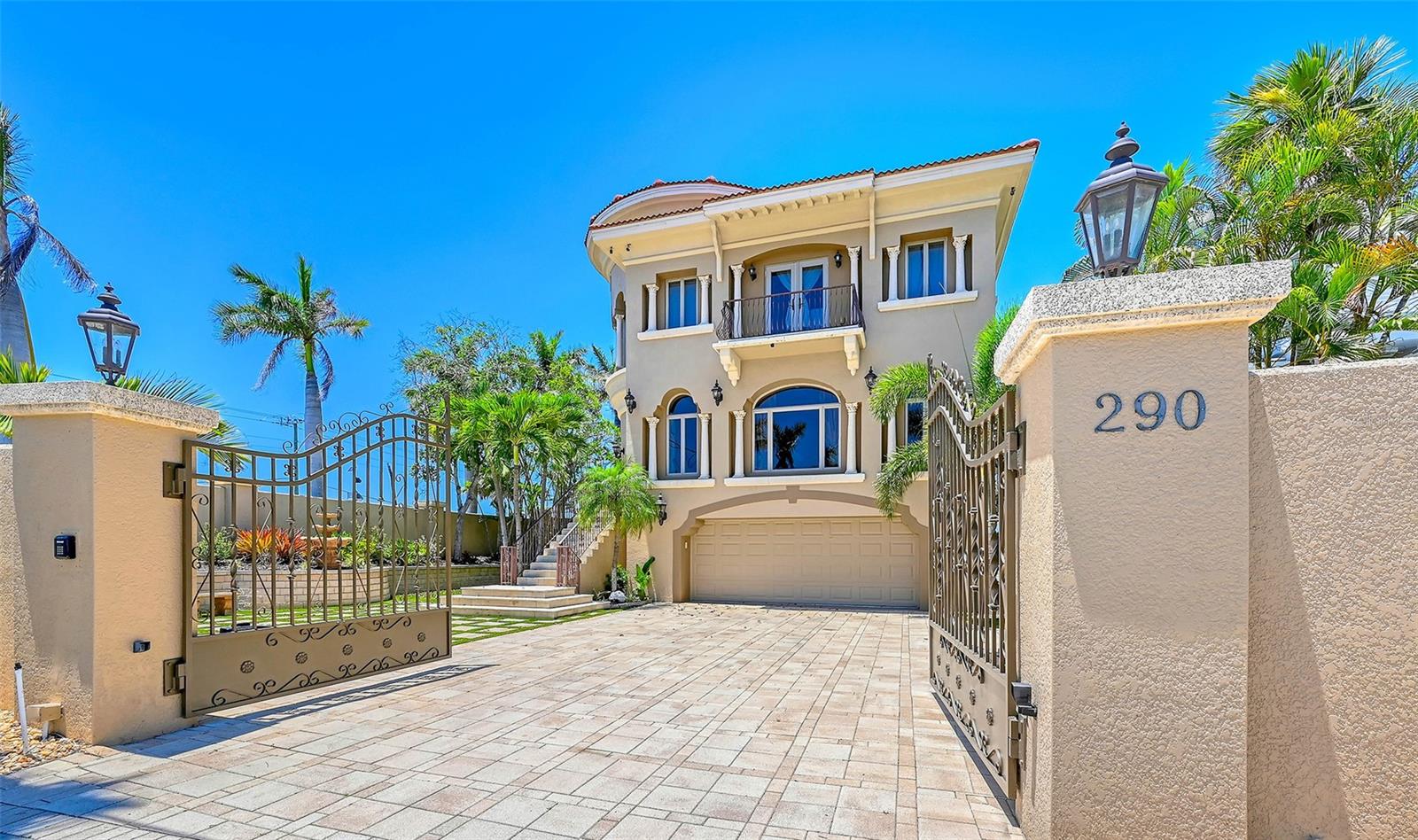 SAINT ARMANDS DIV JOHN RINGLING ESTATES - Residential