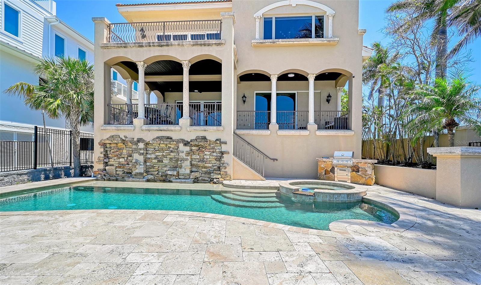 SAINT ARMANDS DIV JOHN RINGLING ESTATES - Residential
