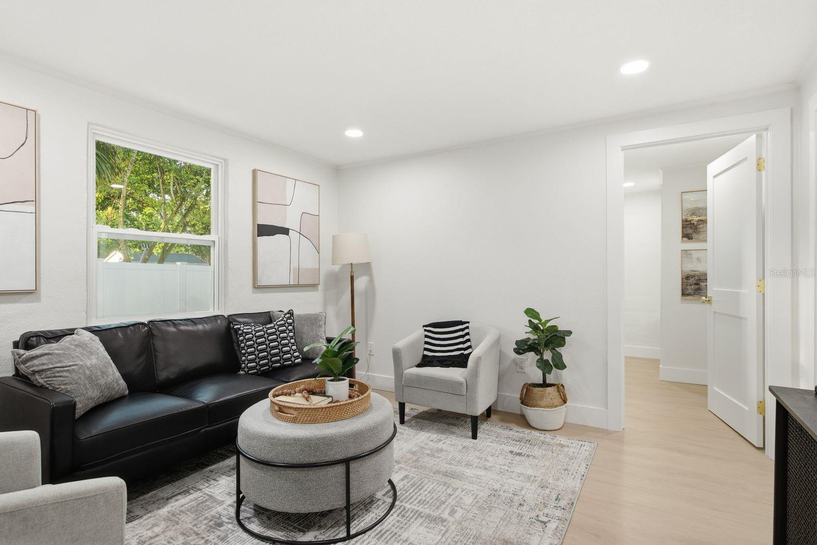 BEACON SQUARE - Residential