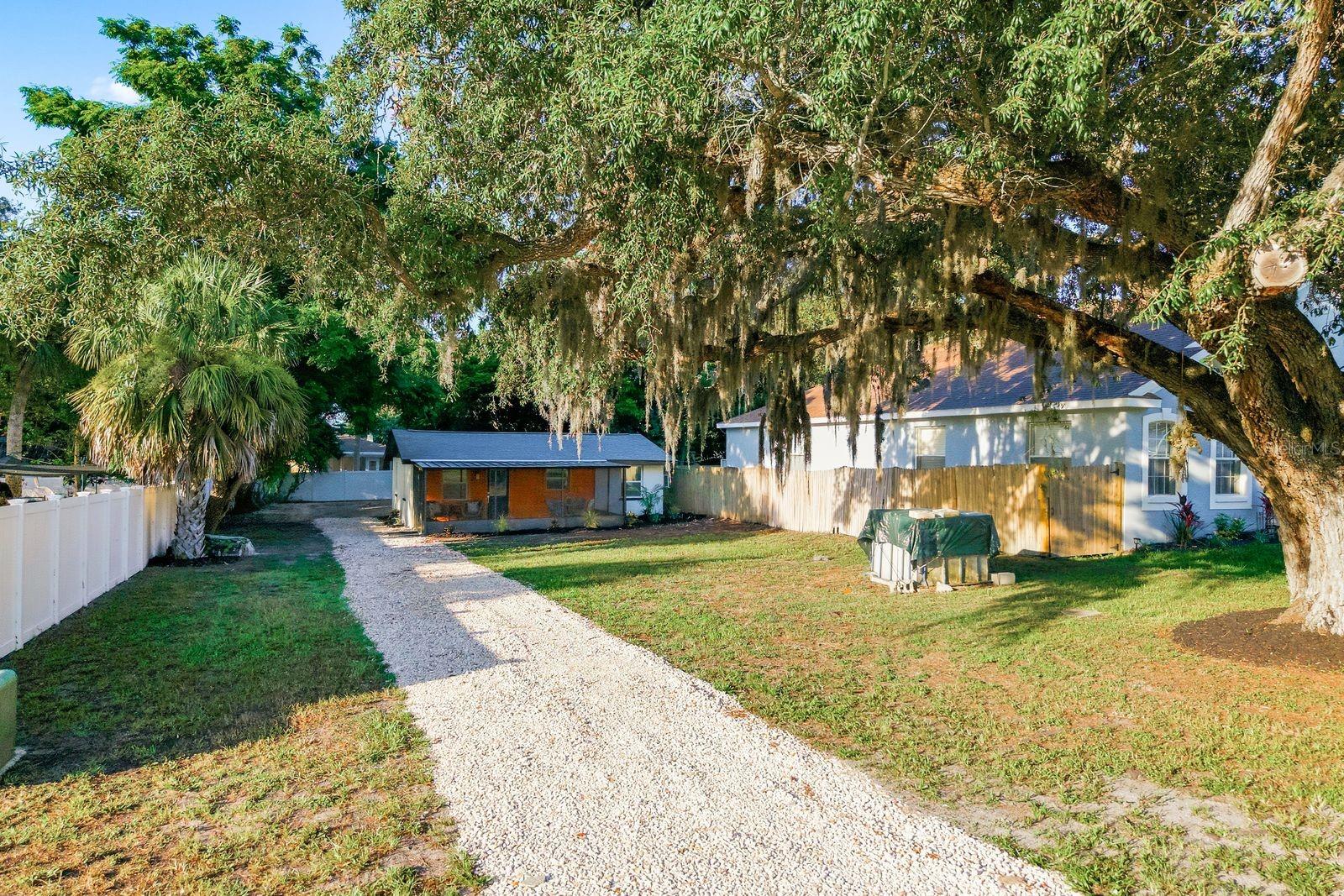 BEACON SQUARE - Residential