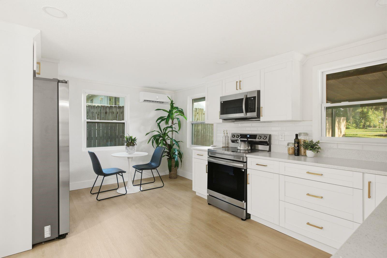BEACON SQUARE - Residential