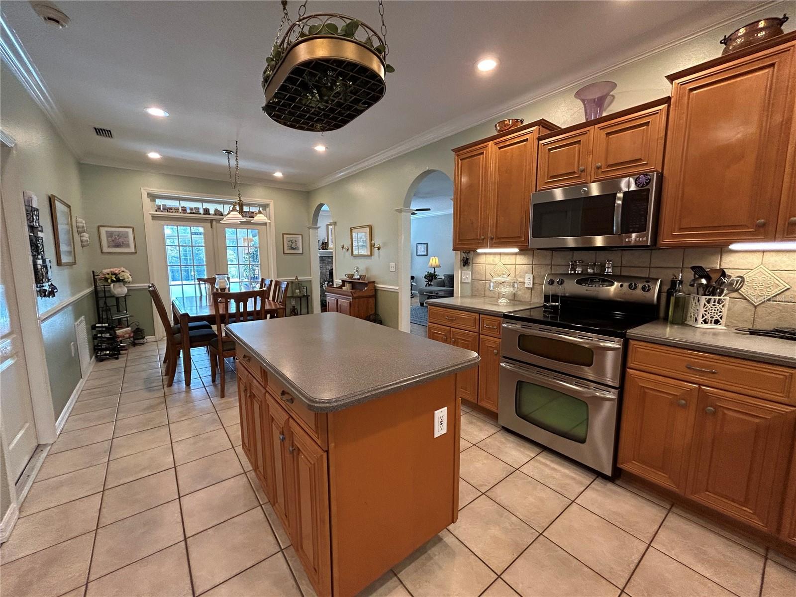 ADRIANE PARK - Residential