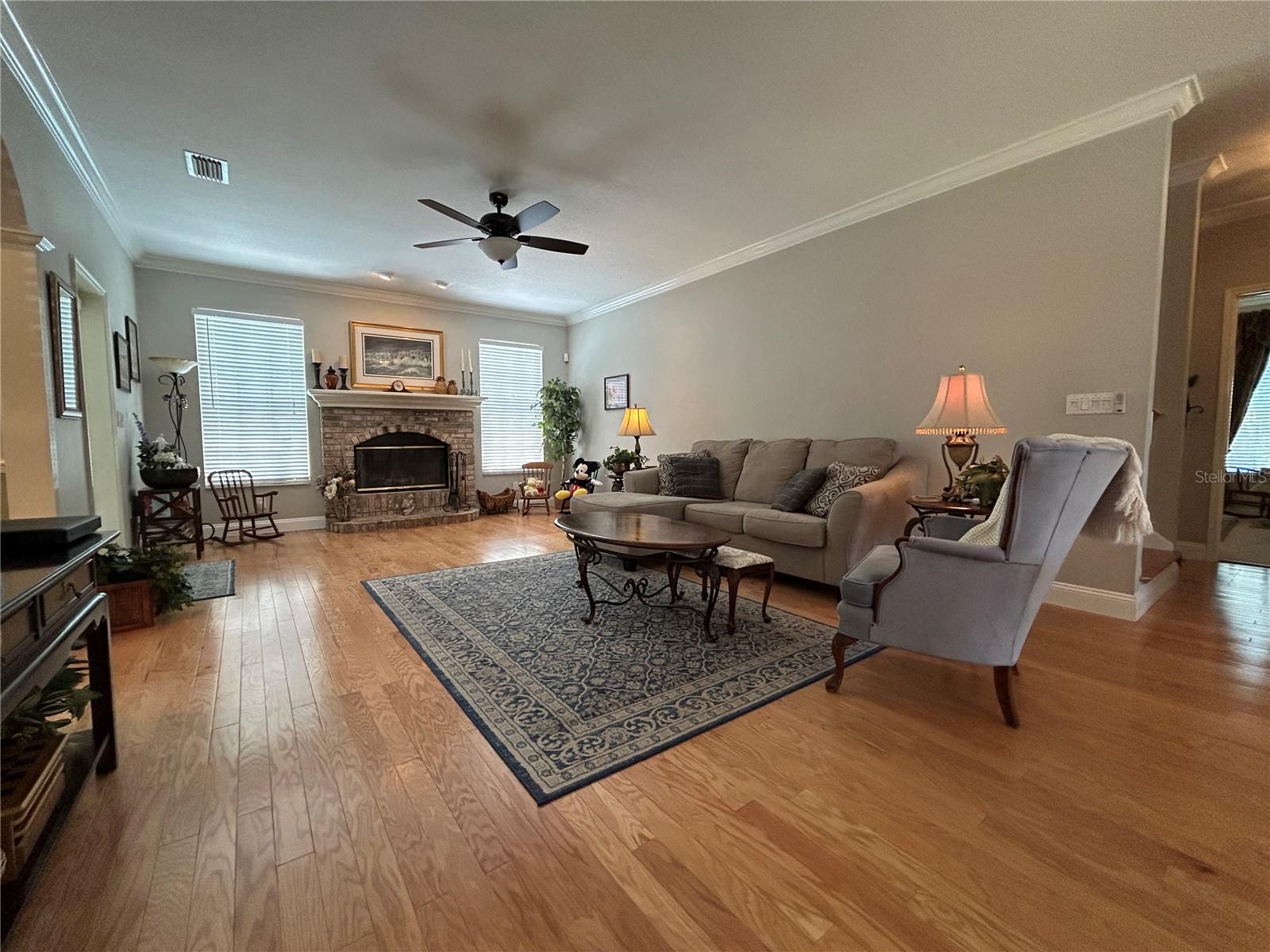 ADRIANE PARK - Residential