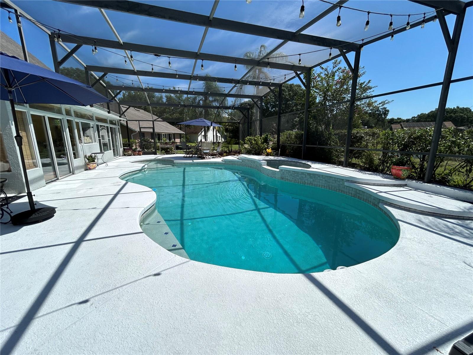 ADRIANE PARK - Residential