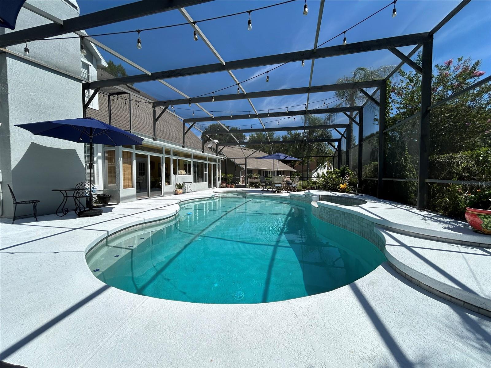 ADRIANE PARK - Residential