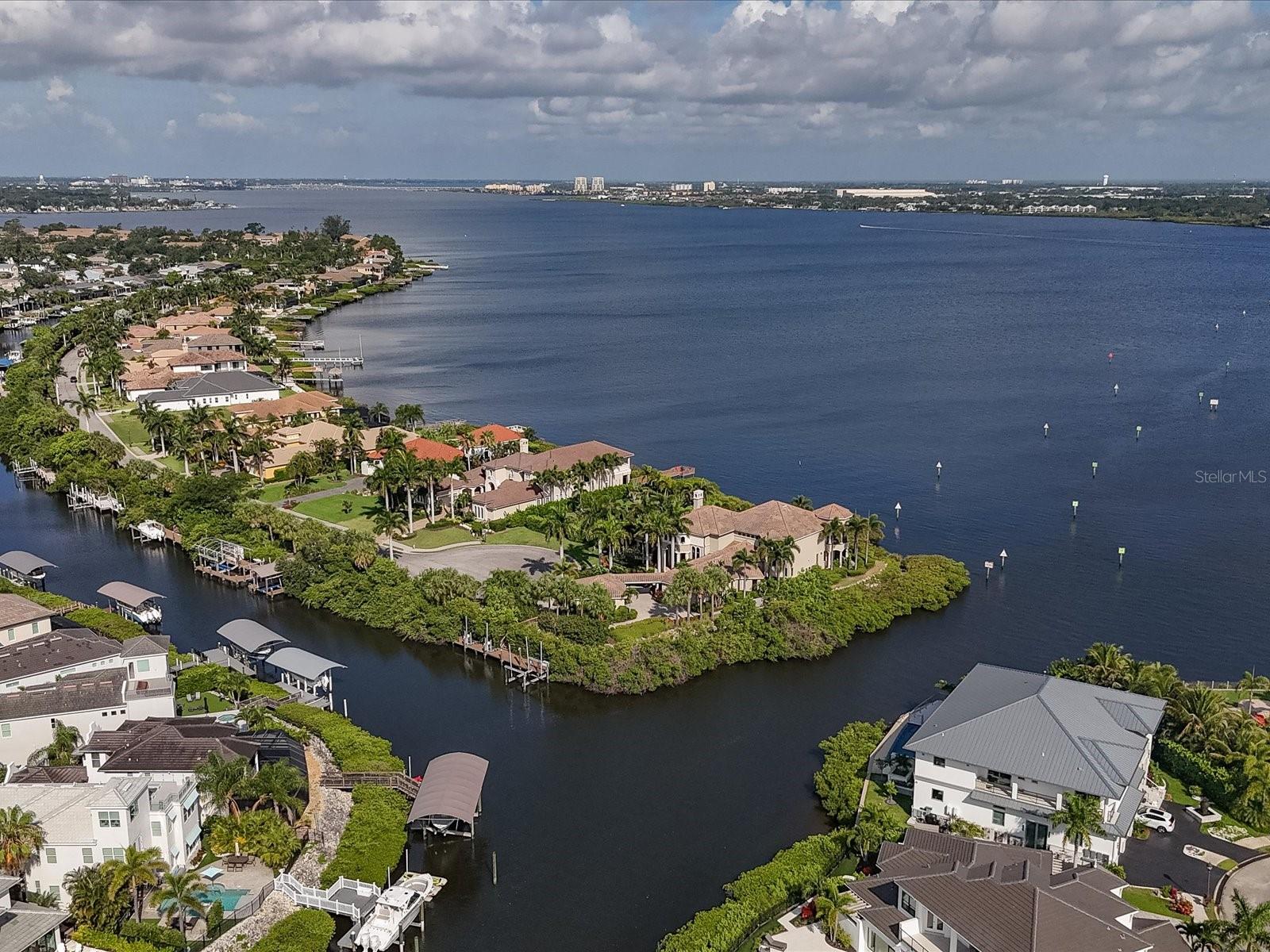 RIVERDALE REV - Residential Lease
