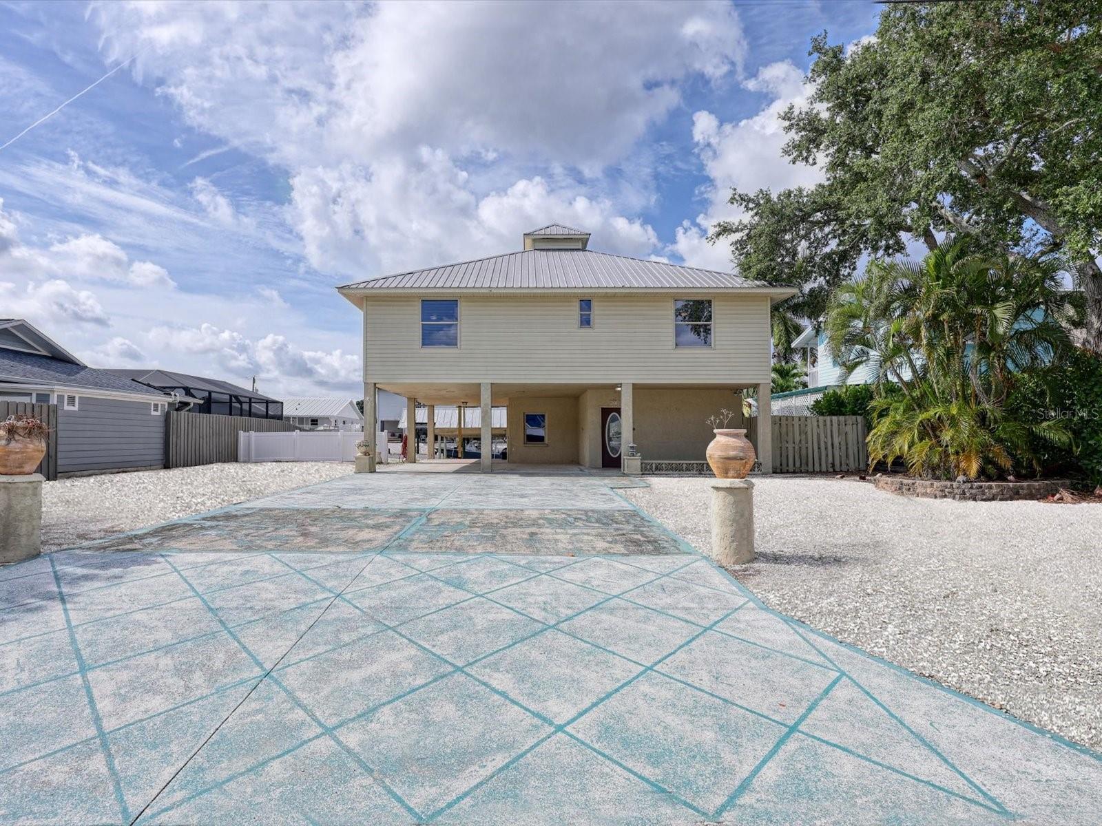 RIVERDALE REV - Residential Lease