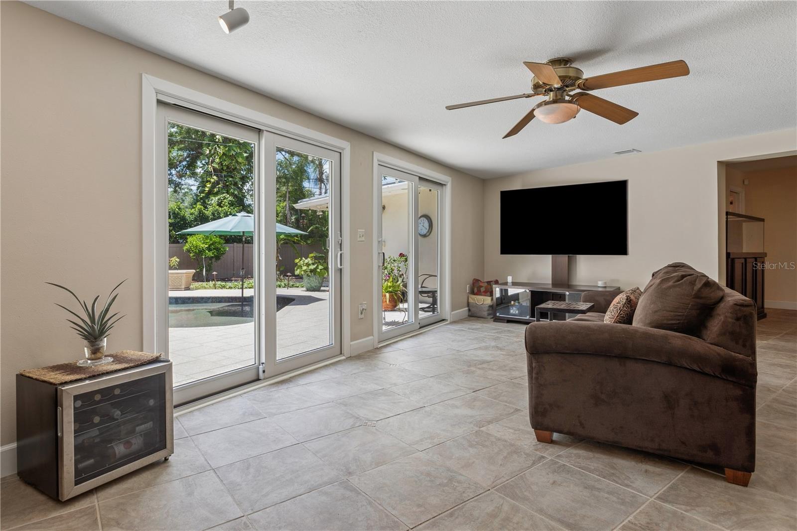 OAK PARK ESTATES 2ND ADD - Residential
