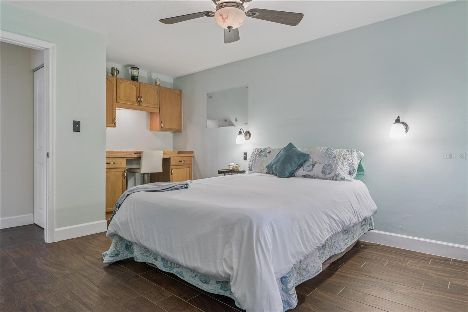 OAK PARK ESTATES 2ND ADD - Residential