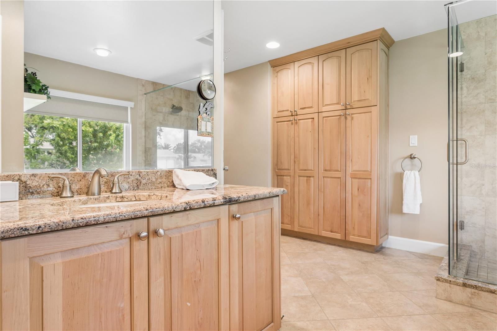 OAK PARK ESTATES 2ND ADD - Residential