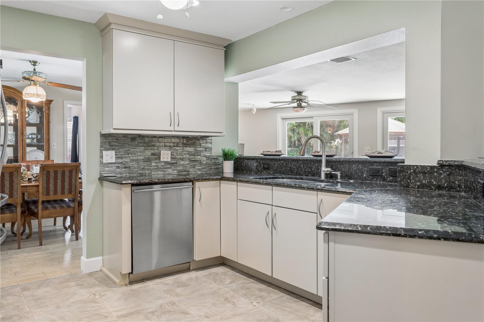 OAK PARK ESTATES 2ND ADD - Residential