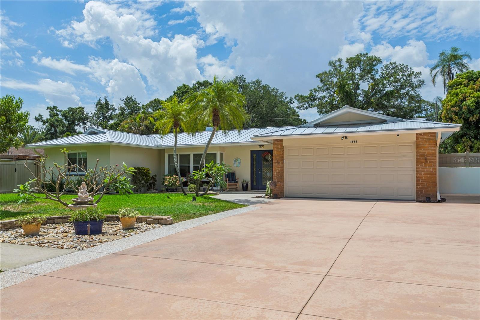 OAK PARK ESTATES 2ND ADD - Residential