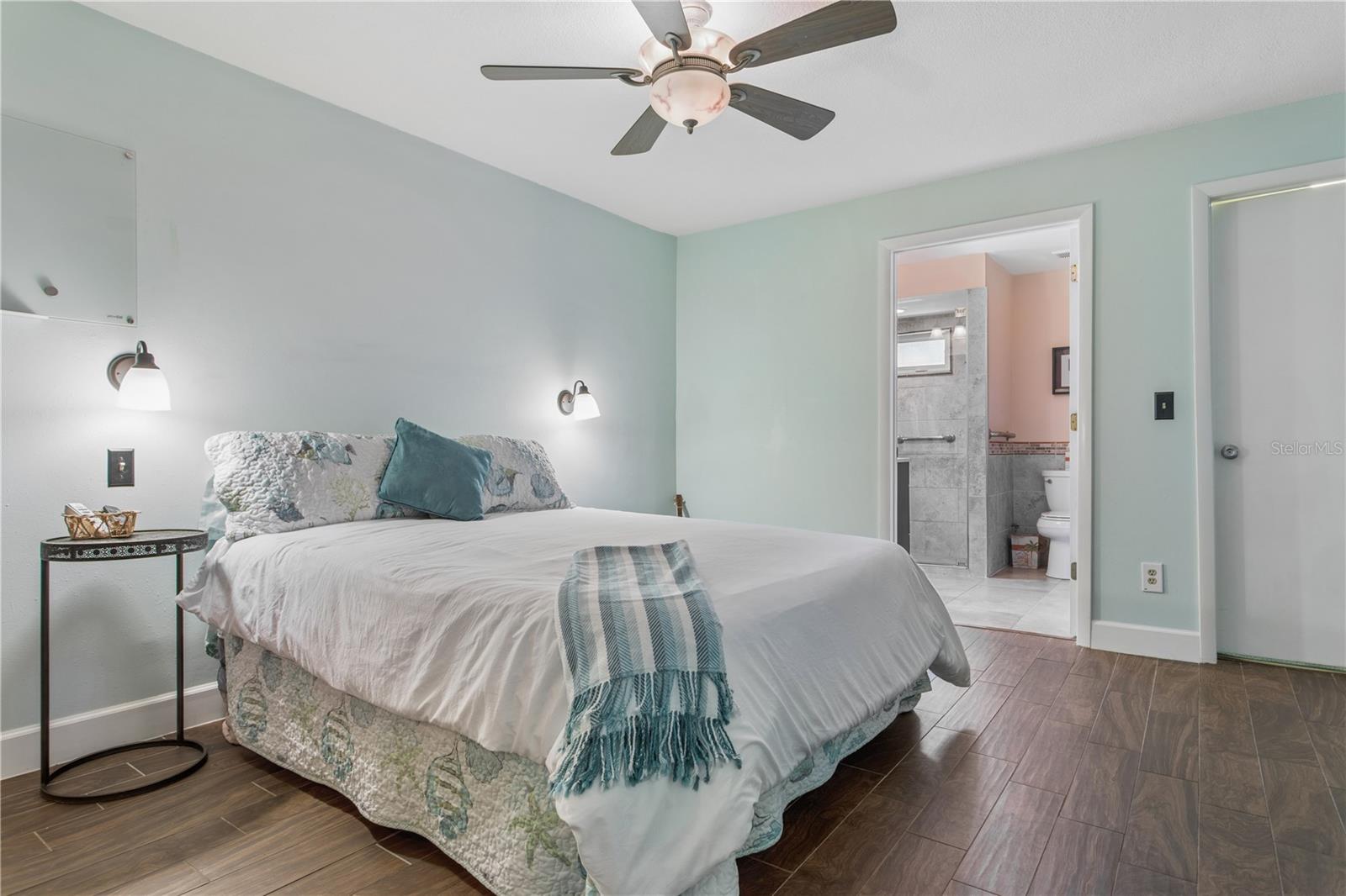 OAK PARK ESTATES 2ND ADD - Residential