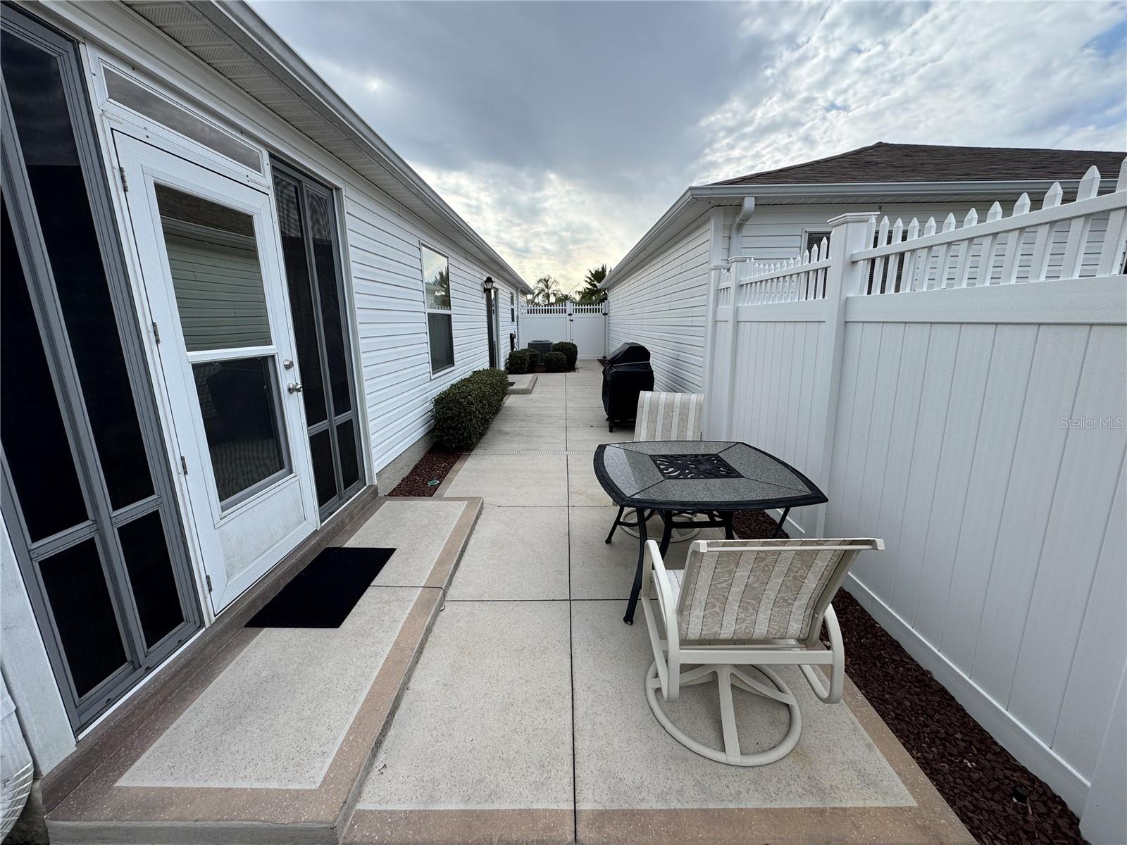 VILLAGES OF SUMTER MOUNT PLEASANT VILLAS - Residential