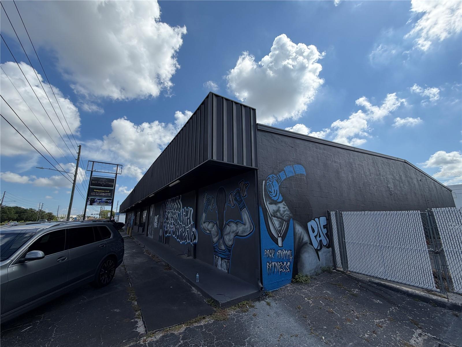 PROGRESSIVE PARK - Commercial Sale