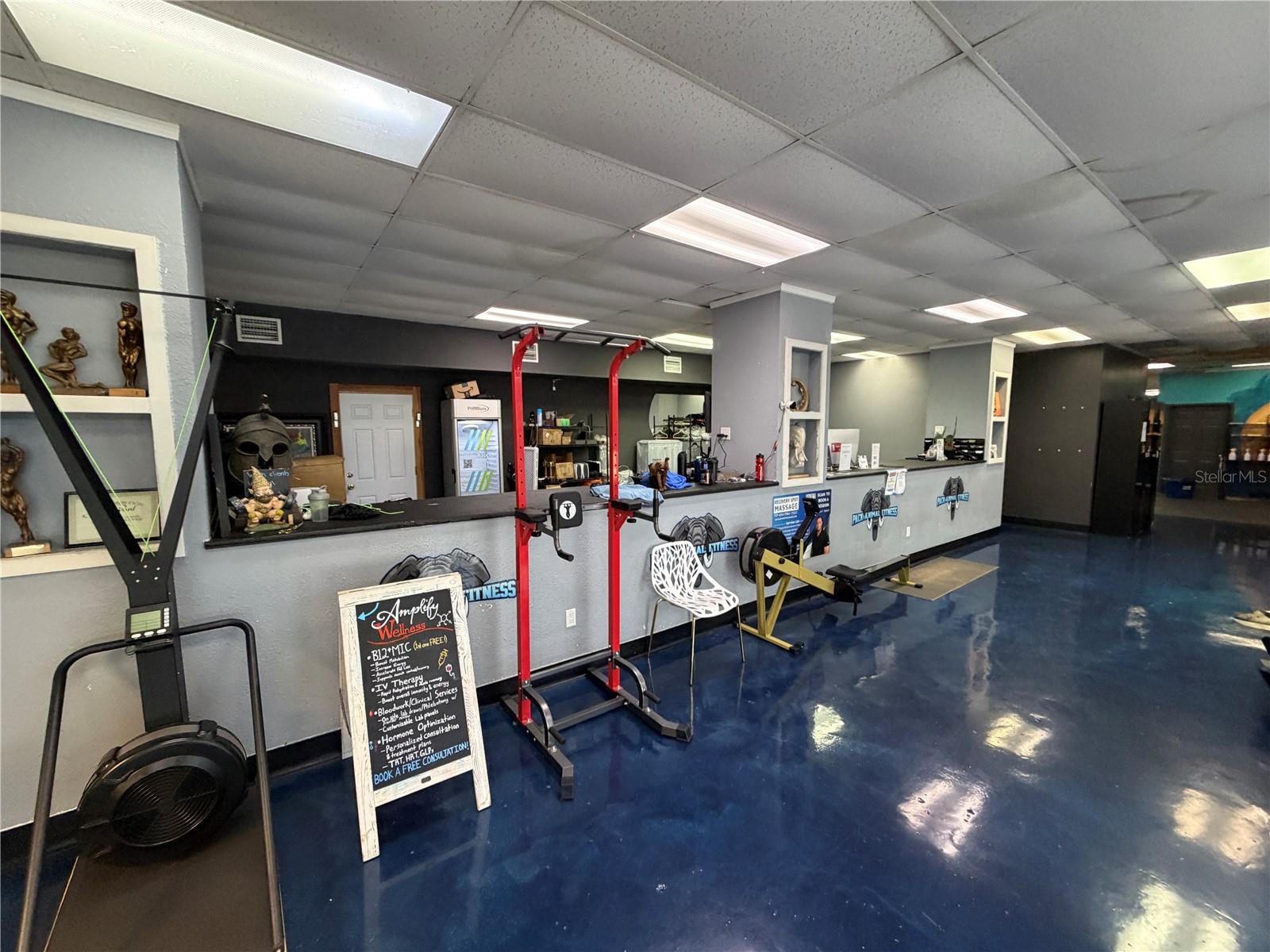 PROGRESSIVE PARK - Commercial Sale