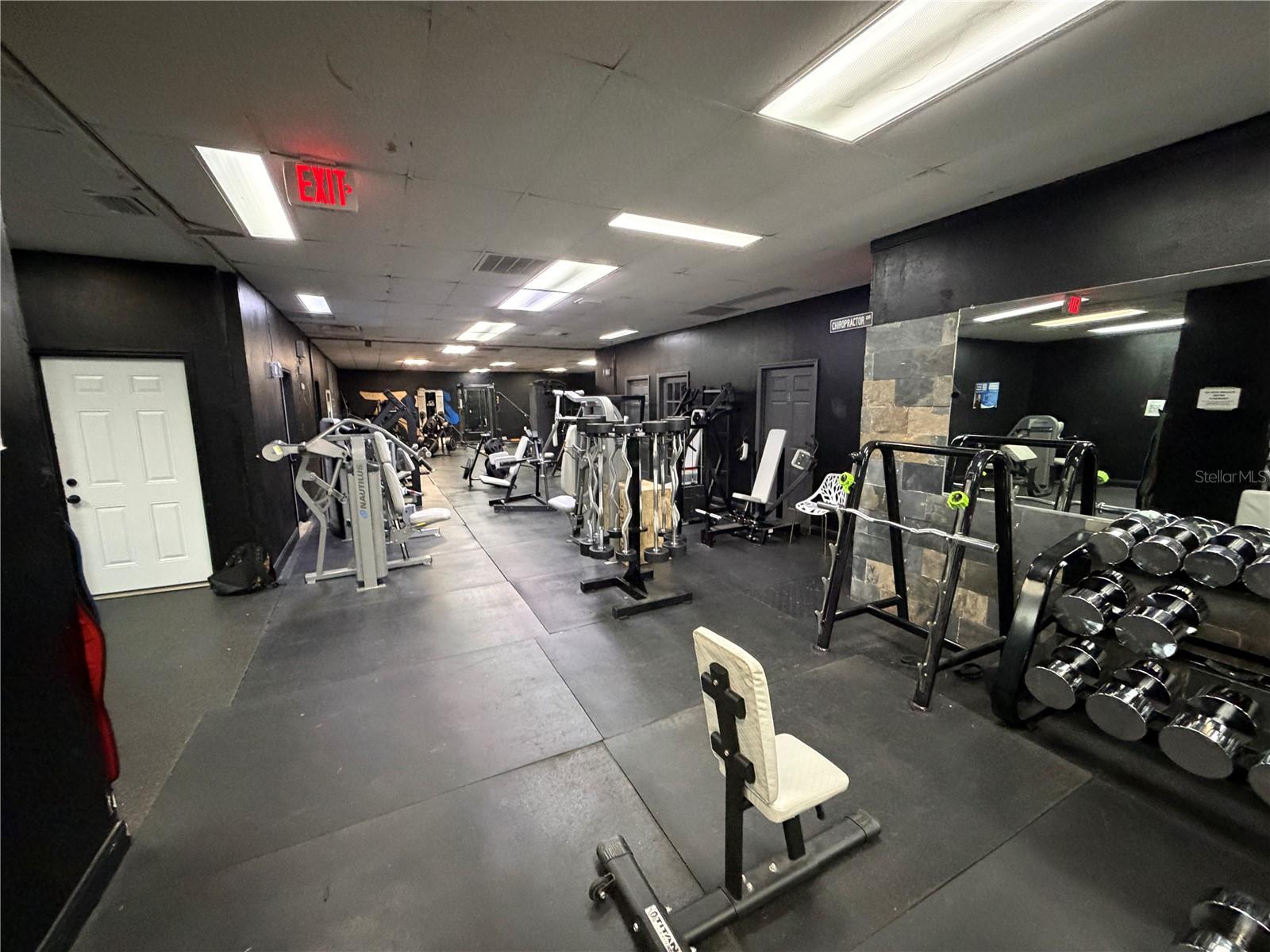 PROGRESSIVE PARK - Commercial Sale