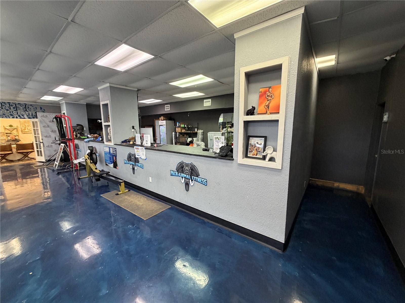PROGRESSIVE PARK - Commercial Sale