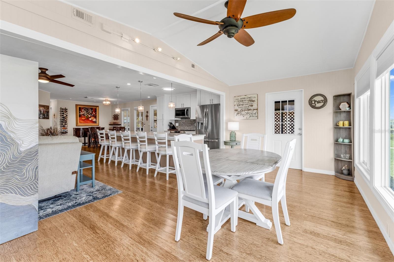 LAZY RIVER MHP - Residential