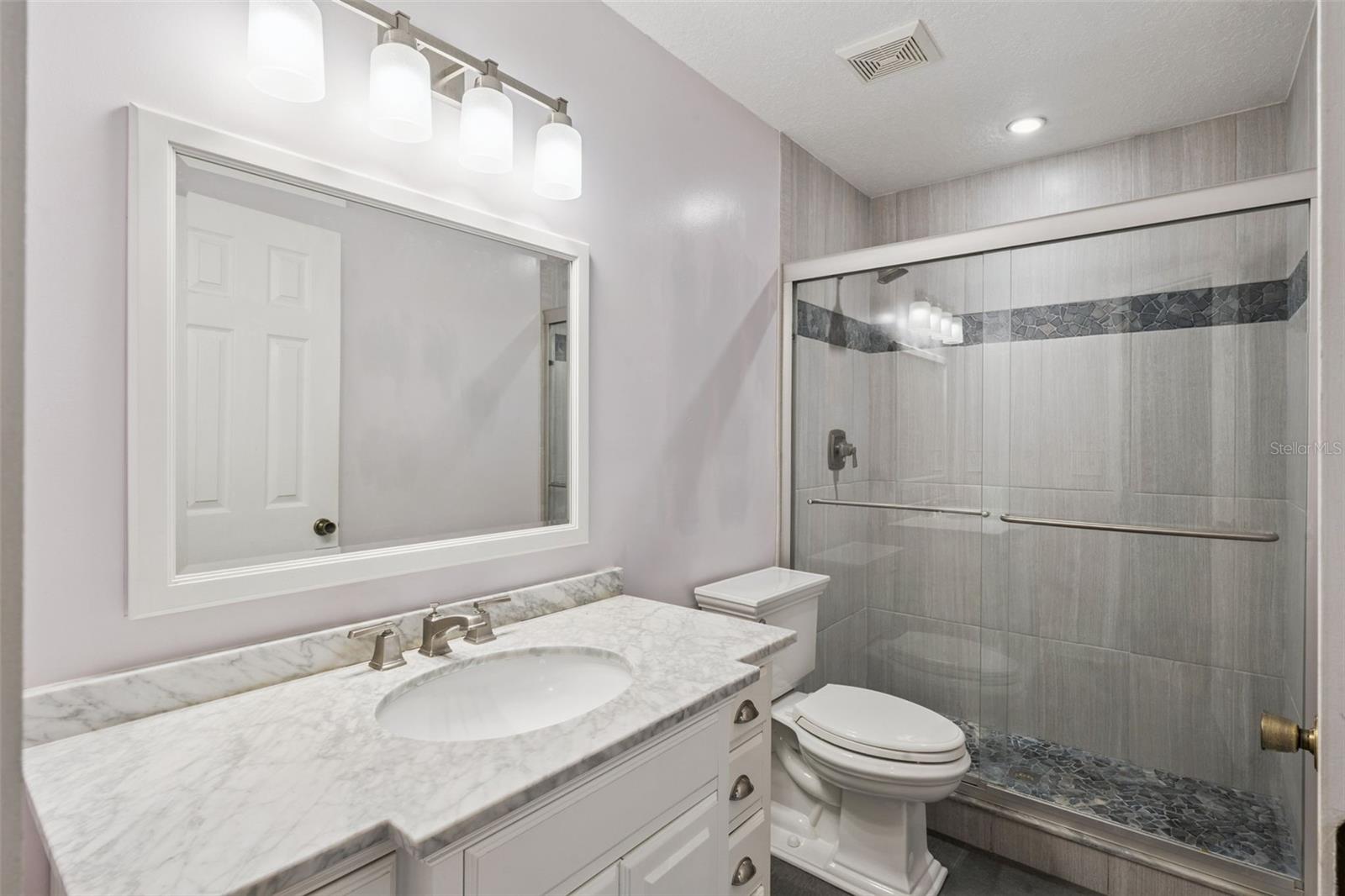 HUNTERS CHASE CONDO PH 1 - Residential
