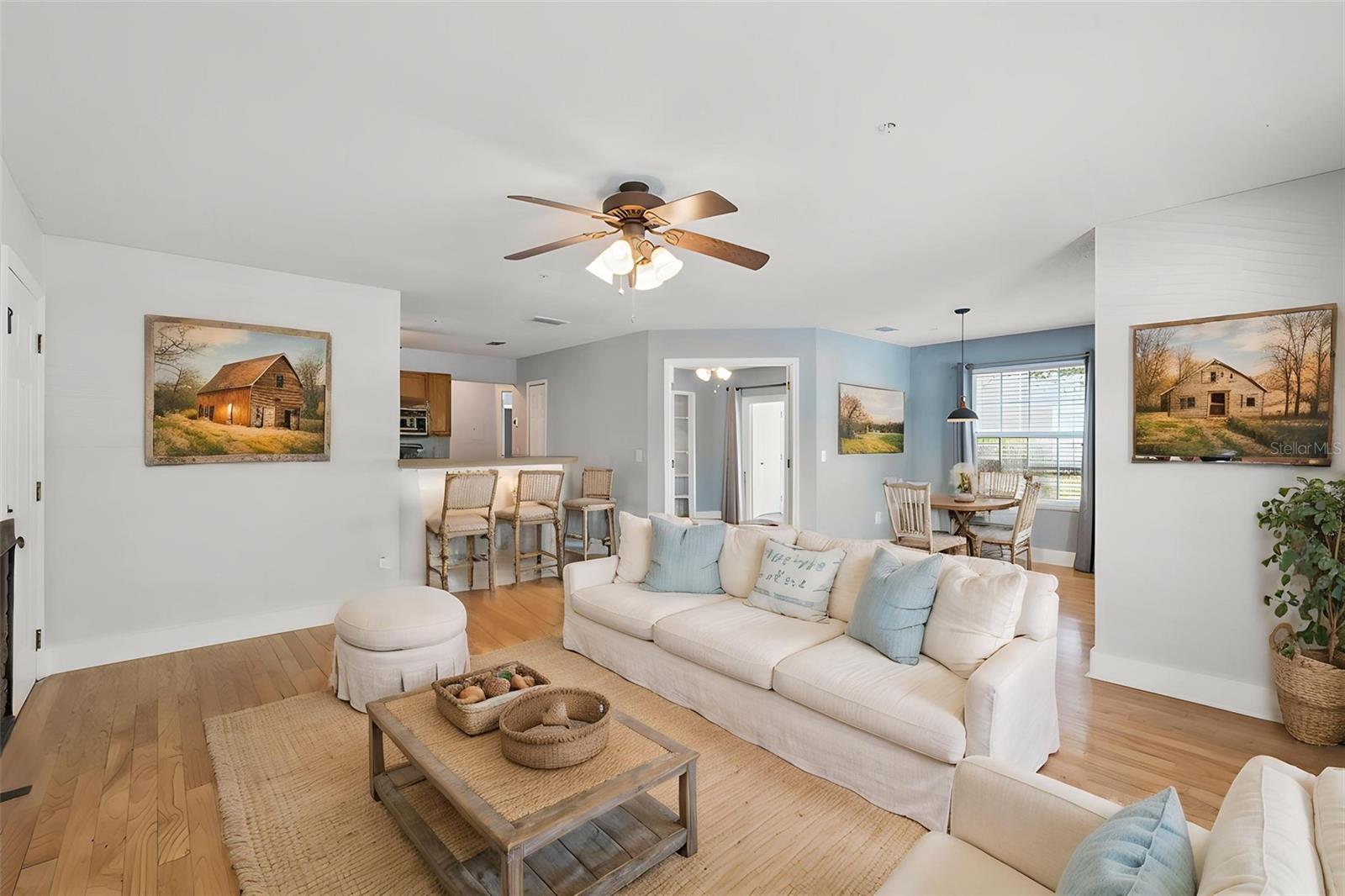 HUNTERS CHASE CONDO PH 1 - Residential
